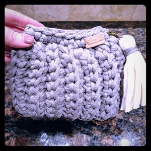 SOLD!💖 New Per Tú: Handmade Casual Clutch / Pouch